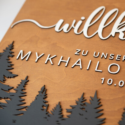 3d-holzschild-willkommen-personalisiert-a2-a-nr-hs-3d-desi-a2-03-coole-eventideen-com.jpg