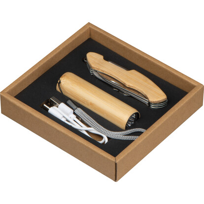 set-taschenlampe-messer-oldham-beige-a-nr-379513-03-coole-eventideen-com.jpg set-taschenlampe-messer-oldham-beige-a-nr-379513-03-coole-eventideen-com.jpg