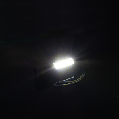 wiederaufladbare-taschenlampe-tokyo-schwarz-a-nr-415003-03-coole-eventideen-com.jpg