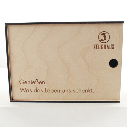 geschenkbox-fuer-whisky-rum-a-nr-lir-1025-01-coole-eventideen-com.jpg geschenkbox-fuer-whisky-rum-a-nr-lir-1025-01-coole-eventideen-com.jpg