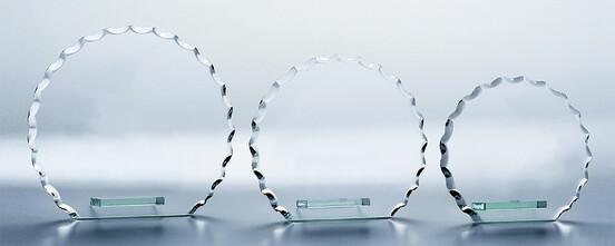 wellenschliff-glastrophaee-rund-gross-a-nr-sti-35211-01-coole-eventideen-com.jpg wellenschliff-glastrophaee-rund-gross-a-nr-sti-35211-01-coole-eventideen-com.jpg