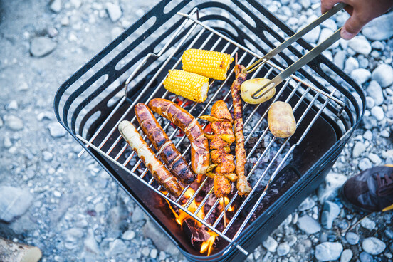 hoefats-cube-grillrost-a-nr-hoef-020301-03-coole-eventideen-com.jpg hoefats-cube-grillrost-a-nr-hoef-020301-03-coole-eventideen-com.jpg